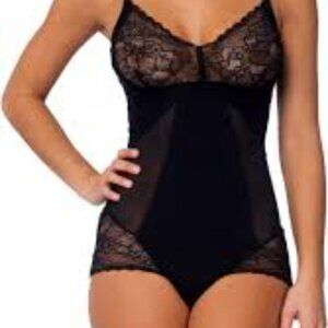 NWT body beautiful lace and mesh bodysuit with front shaping panel